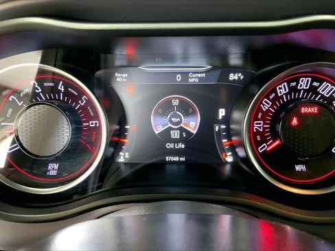 Used 2023 Dodge Challenger SXT RWD image 22