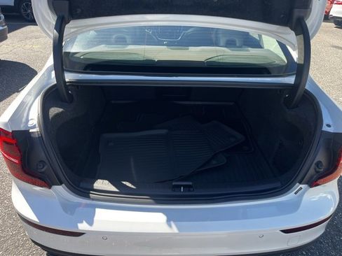 Used 2019 Volvo S60 T6 Momentum image 13