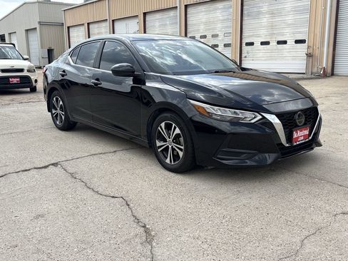 Used 2023 Nissan Sentra SV FWD image 3