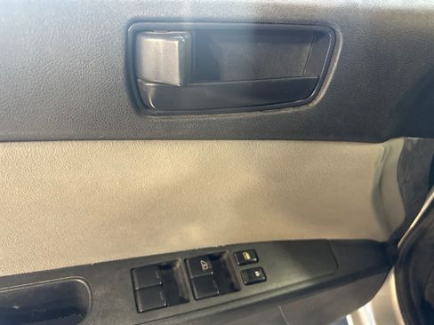 Used 2012 Nissan Sentra 2.0 FWD image 18