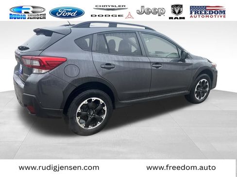 Used 2023 Subaru Crosstrek 2.0i image 4
