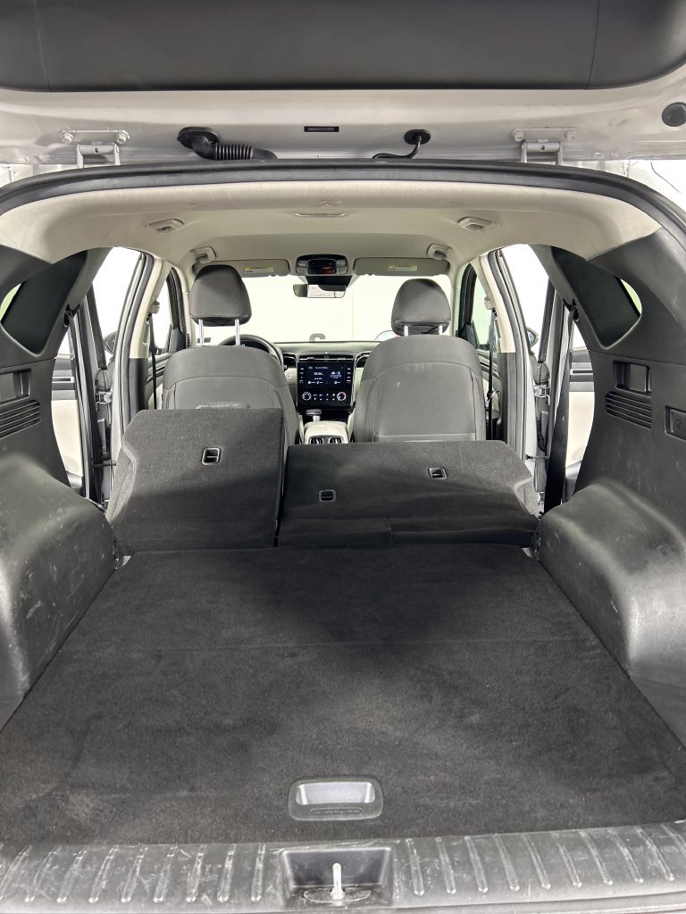 Used 2023 Hyundai Tucson SEL FWD image 20