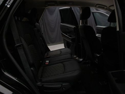 Used 2023 Nissan Pathfinder S w/ Cargo Package image 18