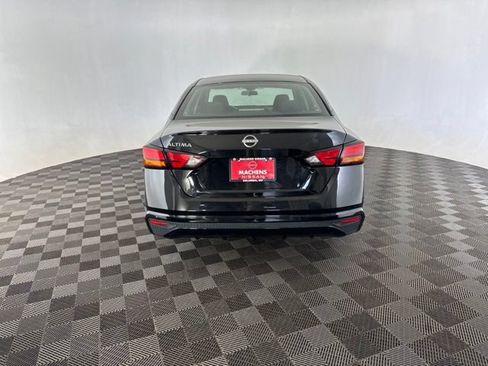 Used 2023 Nissan Altima 2.5 S FWD image 6