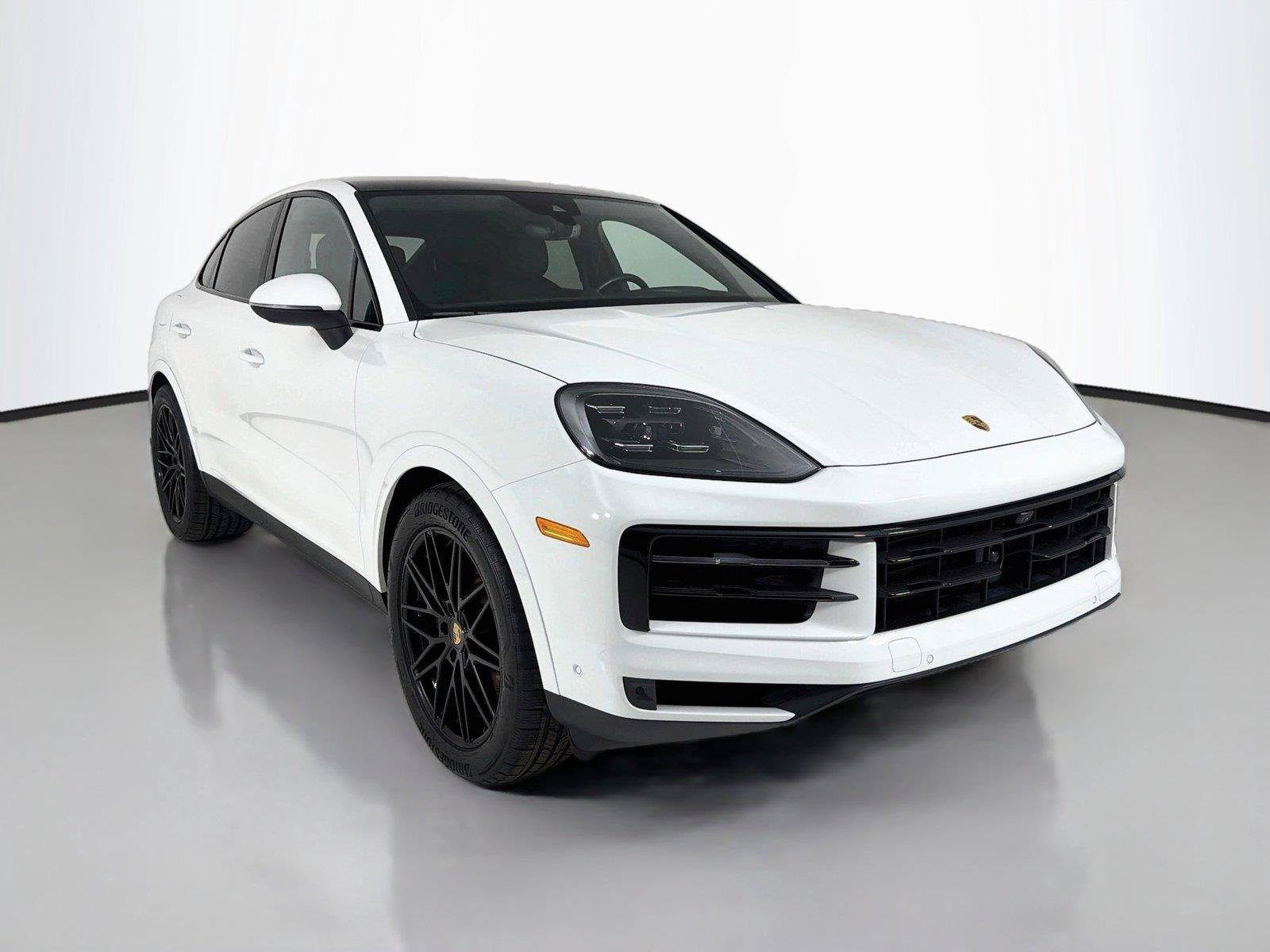 Certified 2024 Porsche Cayenne Coupe AWD/4WD image 23
