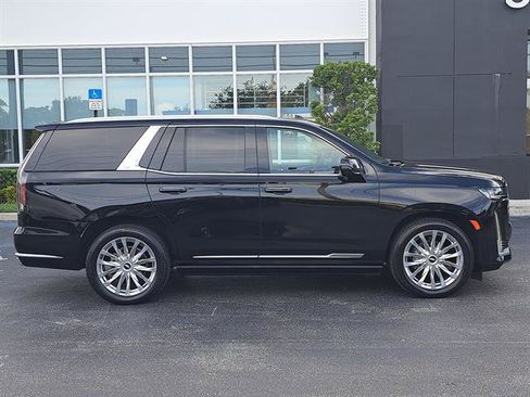 Certified 2023 Cadillac Escalade Premium Luxury w/ Performance Package AWD/4WD image 6