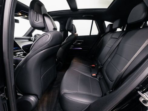 Certified 2026 Mercedes-Benz GLC 300 4MATIC image 27