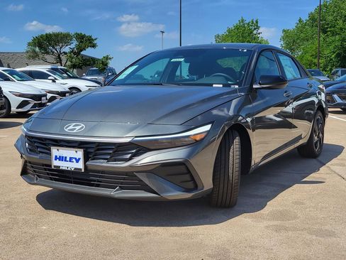 New 2026 Hyundai Elantra Sport w/ Cargo Package FWD image 2