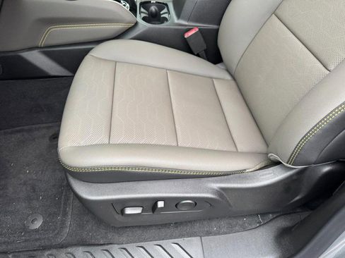 New 2026 Chevrolet Colorado ZR2 image 10