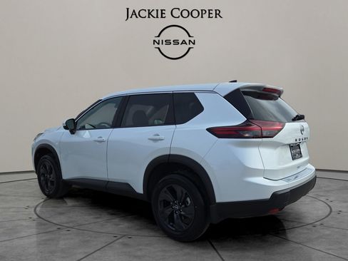 New 2026 Nissan Rogue SV w/ Cold Weather Package image 3