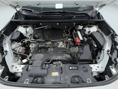 Used 2019 Toyota RAV4 XLE AWD/4WD image 20