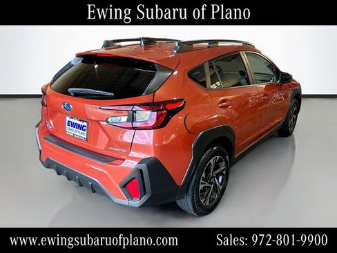Used 2024 Subaru Crosstrek 2.0i Premium w/ Crosstrek Mirror Package AWD/4WD image 7