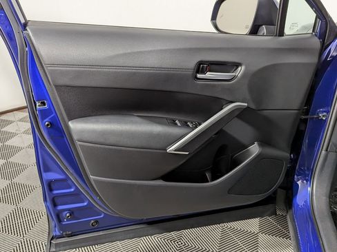 Certified 2022 Toyota Corolla Cross XLE image 18