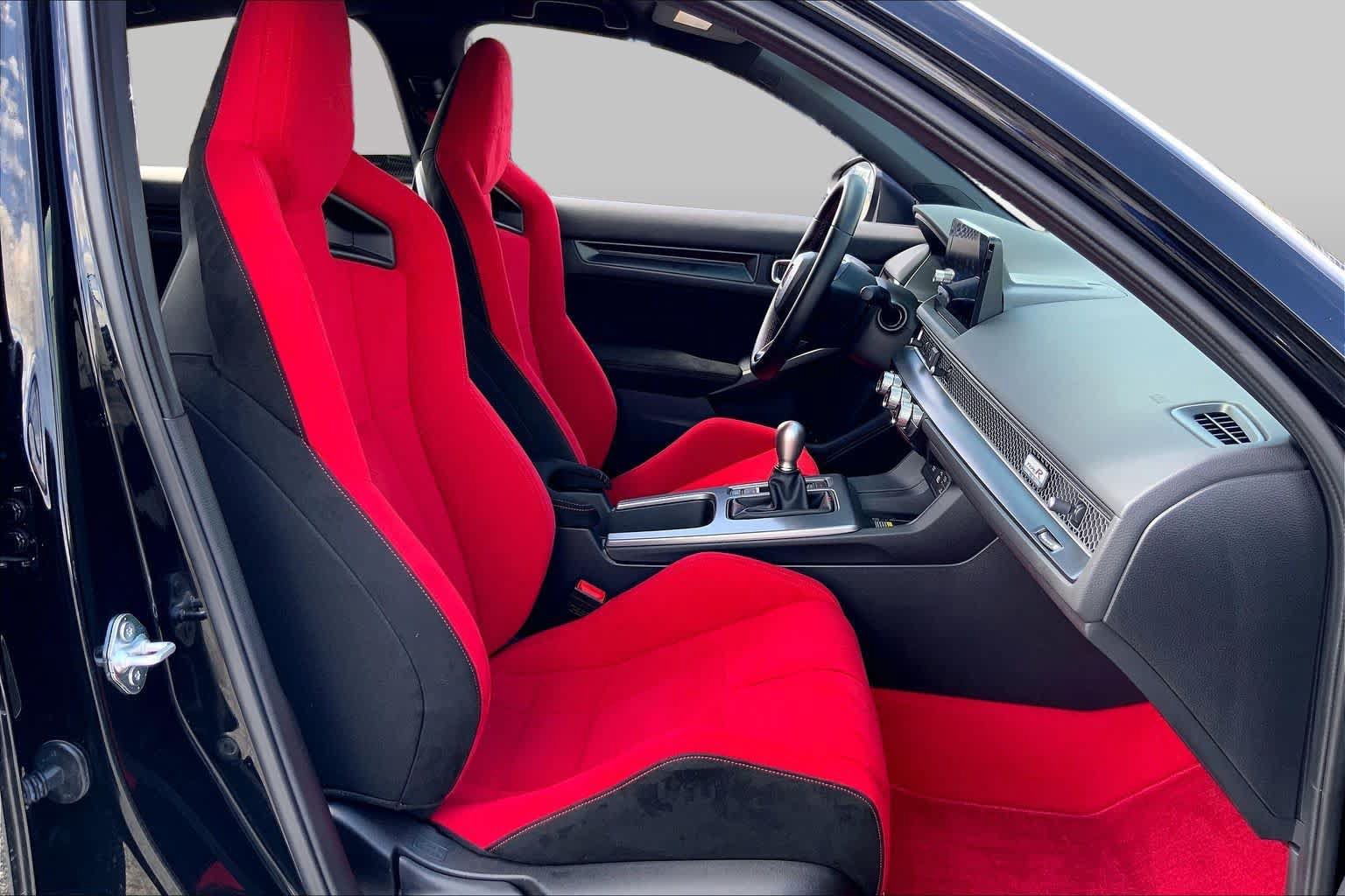 Used 2024 Honda Civic Type R image 9