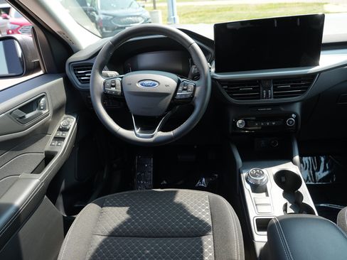 Used 2023 Ford Escape Active w/ Tech Pack #1 AWD/4WD image 22