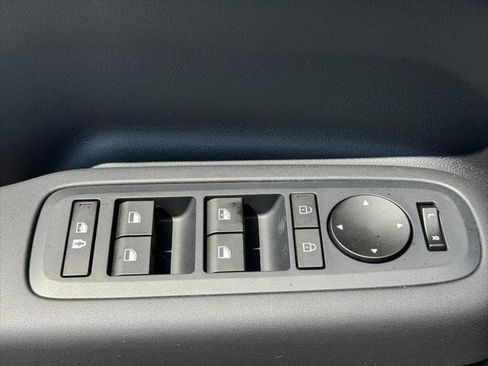 New 2025 Hyundai Santa Fe SE image 12