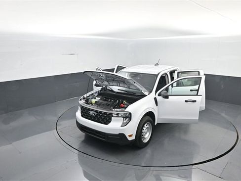 New 2026 Ford Maverick XL image 39