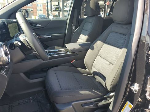 New 2026 Chevrolet Equinox LT image 17