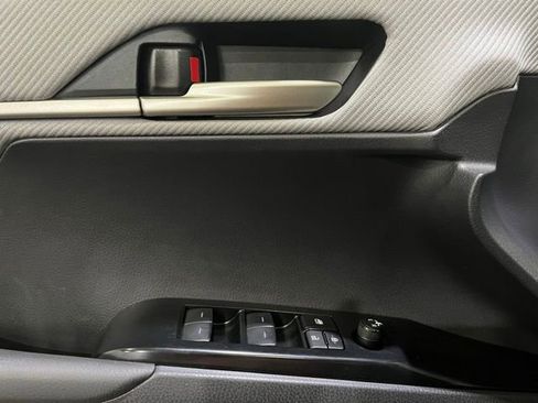 Certified 2025 Toyota Camry SE FWD image 13