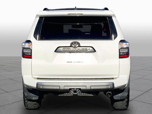 Used 2019 Toyota 4Runner TRD Off-Road Premium AWD/4WD image 5