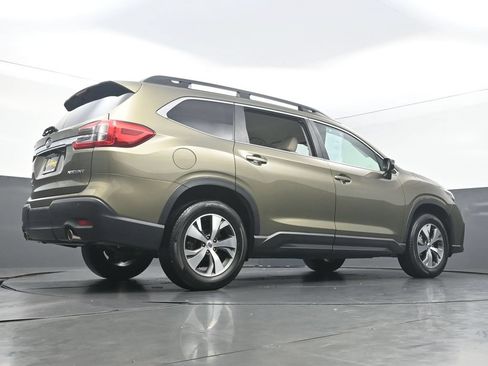 Used 2023 Subaru Ascent Premium w/ Convenience Package AWD/4WD image 44