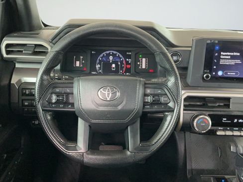 Used 2024 Toyota Tacoma SR5 AWD/4WD image 10