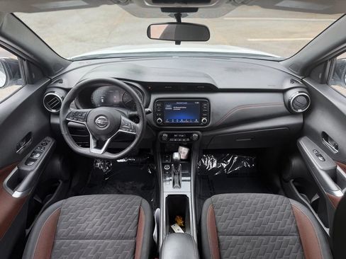 Used 2021 Nissan Kicks SR FWD image 20