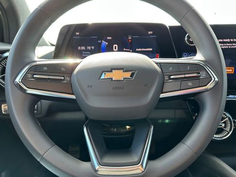 New 2026 Chevrolet Blazer EV LT image 18