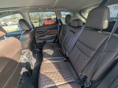 Used 2021 Nissan Murano Platinum image 17