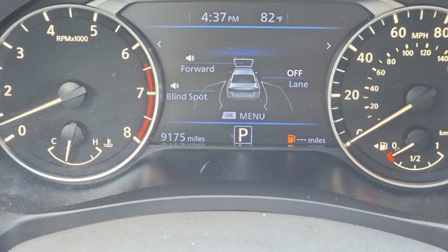 Used 2024 Nissan Altima 2.5 SV FWD image 10