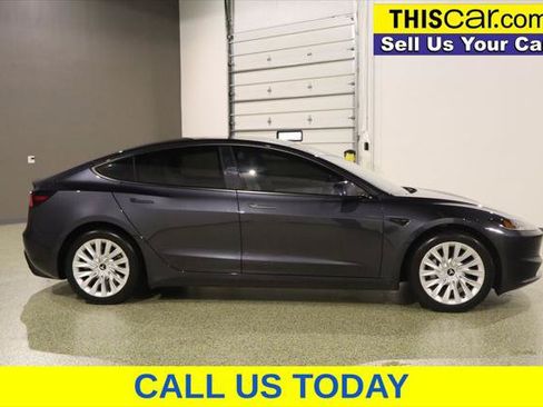 Used 2025 Tesla Model 3 Long Range RWD image 8