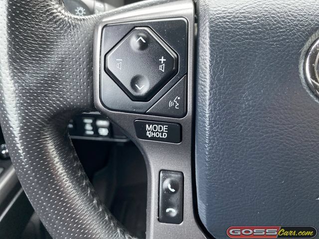 Used 2017 Toyota Tacoma TRD Sport w/ Tow Package (A/T) AWD/4WD image 17
