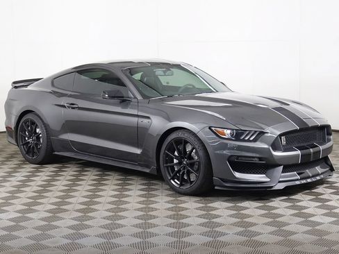 Used 2017 Ford Mustang Shelby GT350 RWD image 51
