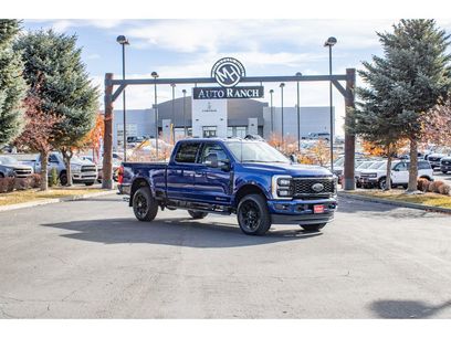New 2026 Ford F350 Lariat w/ Black Appearance Package