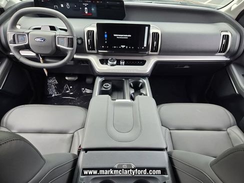 New 2026 Ford Expedition Active RWD image 12