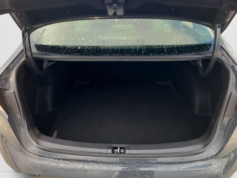 Used 2024 Toyota Corolla LE w/ LE Convenience Package FWD image 9