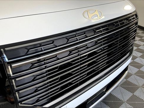 Used 2026 Hyundai Palisade Calligraphy AWD/4WD image 33