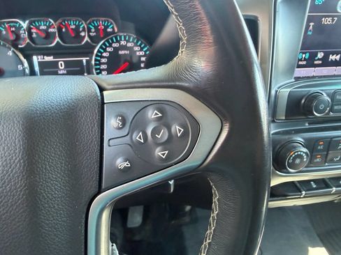 Used 2018 Chevrolet Silverado 1500 LT AWD/4WD image 16