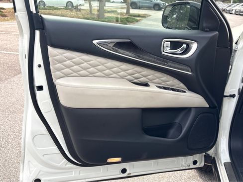 Used 2019 INFINITI QX60 Luxe w/ Limited Package image 21