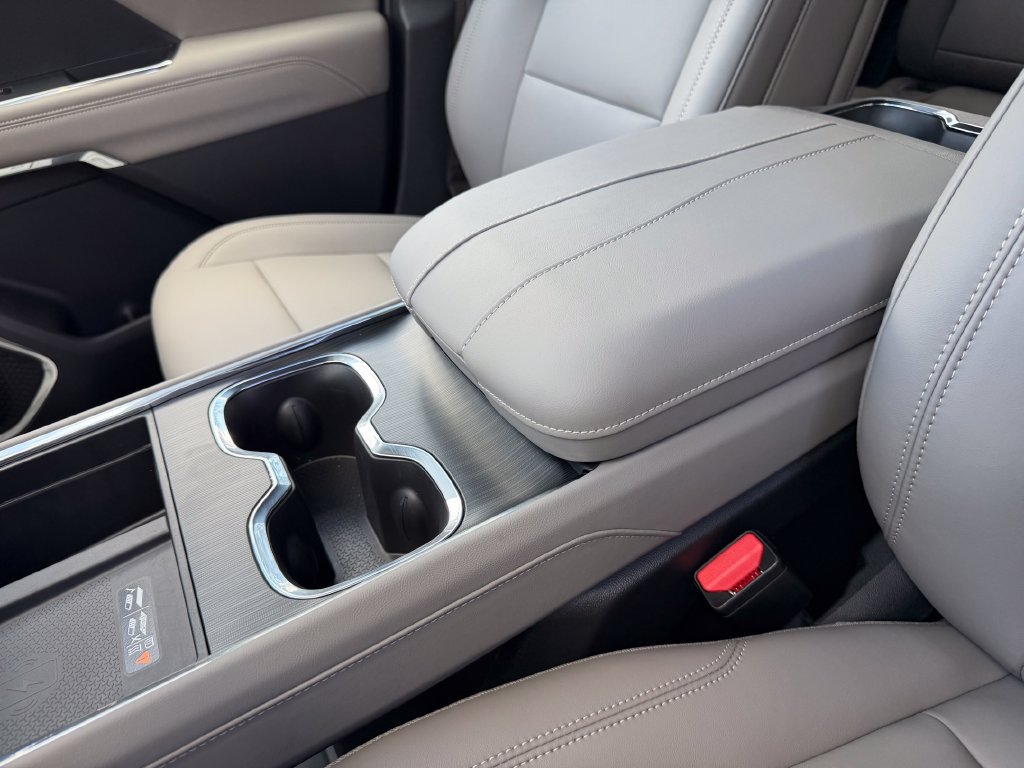 New 2027 GMC Acadia Elevation w/ Black Edition FWD image 21