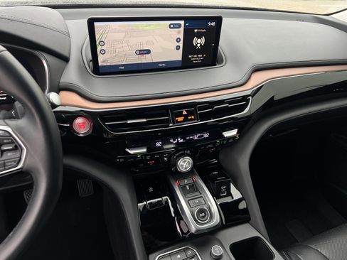 Used 2022 Acura MDX SH-AWD w/ Technology Package image 23