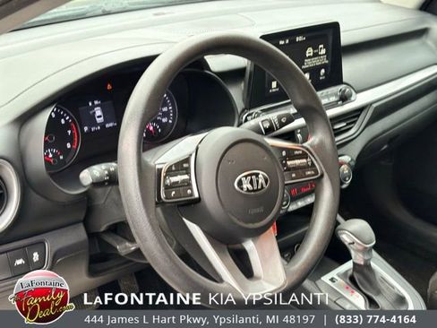 Used 2019 Kia Forte LXS image 12