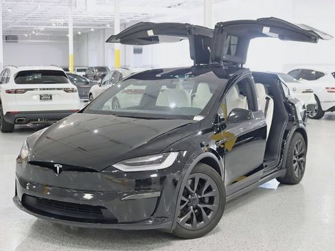 Used 2022 Tesla Model X Plaid AWD/4WD image 7