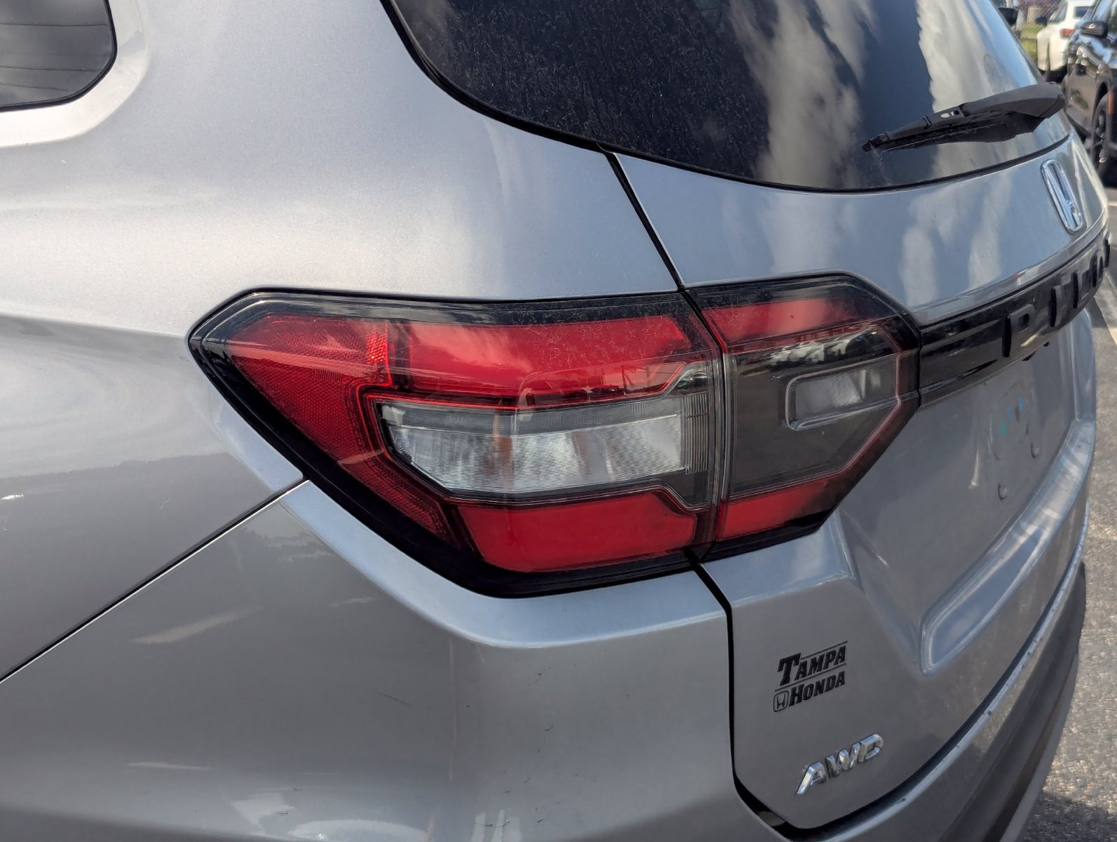 Used 2023 Honda Pilot EX-L image 10