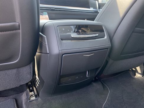 Used 2026 Cadillac Escalade V AWD/4WD image 24