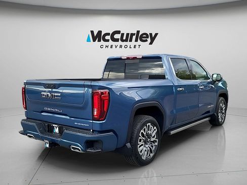 Used 2025 GMC Sierra 1500 Denali Ultimate AWD/4WD image 7