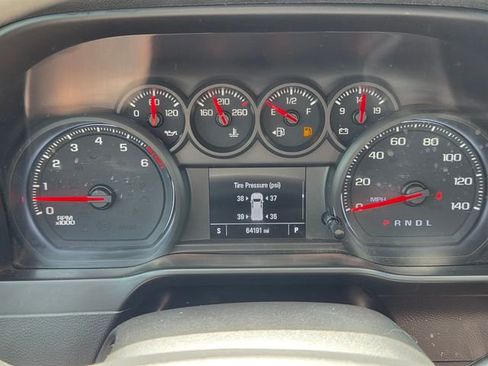 Used 2019 Chevrolet Silverado 1500 Custom w/ Custom Value Package image 24