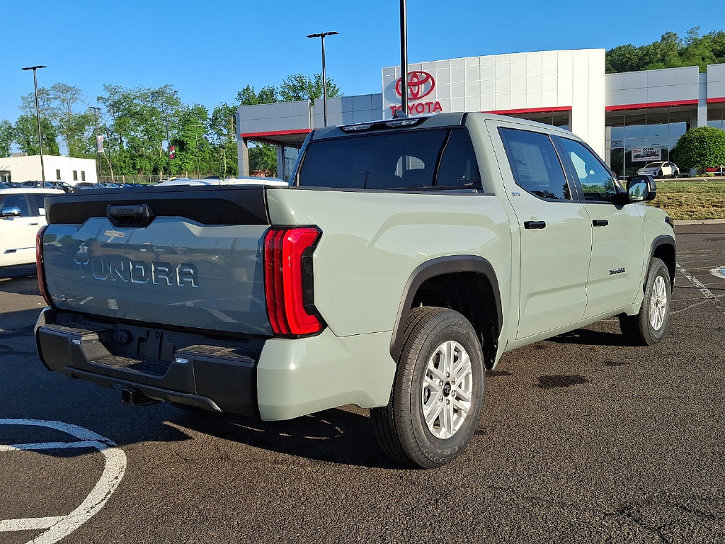 New 2026 Toyota Tundra SR5 AWD/4WD image 4