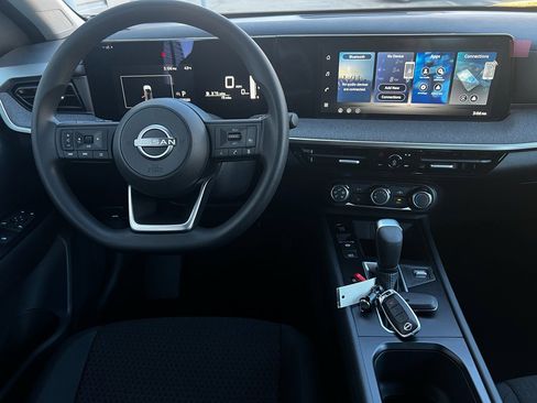 New 2026 Nissan Kicks S image 13