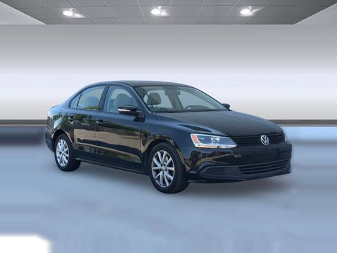 Used 2012 Volkswagen Jetta SE FWD image 7